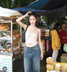 Thai Transgender Icon Turns Heads on the Streets of Hanoi - image 8
