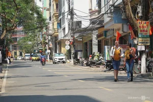 Cat Ba Island Welcomes Tourists Back After Typhoon Yagi Recovery - image 1