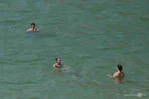 Cat Ba Island Welcomes Tourists Back After Typhoon Yagi Recovery - image 11