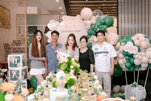 Ho Quang Hieu Celebrates Son's One-Month Milestone at 23 Billion VND Villa - image 3