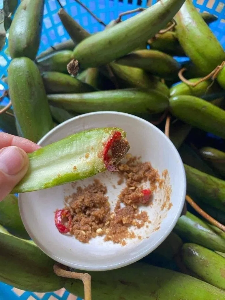 From Wild Fruit to Summer Delicacy: The Rise of a Once-Forgotten Foraged Snack