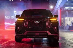 First Look: The Aggressive and Bold 2027 Ford Explorer ST - image 5