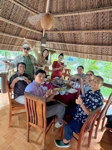 Vietnamese Star Updates: Thuy Tien's Health Crisis and Pham Huong in the US - image 38