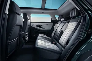 Range Rover Evoque L Discontinued with Massive Discounts Up to 804 Million VND - image 5