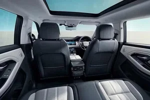 Range Rover Evoque L Discontinued with Massive Discounts Up to 804 Million VND - image 1