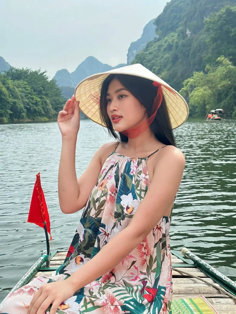 Miss Grand Vietnam Thien An Faces Red Carpet Fashion Critique