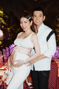 Phuong Trinh Jolie Postpartum Beauty Journey and Fitness Transformation - image 9