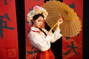 The Aesthetic Brilliance of Yi Xuan in YiTuYu Art Language Vol.6417 - image 8