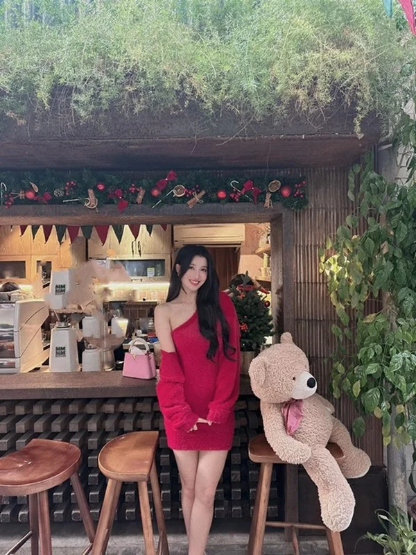 Phuong Nhi’s Journey: From Miss World Vietnam to International Stage Success