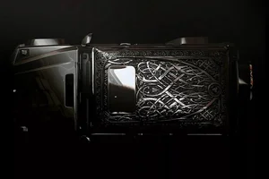 The Mercedes G-Viking: A Custom Super-SUV for Collectors of Rare and Powerful Vehicles - image 2