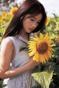 YiTuYu Art Language Vol.7497 Featuring To Xiao Bei - Elegant Portraiture - image 1