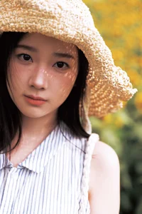 YiTuYu Art Language Vol.7497 Featuring To Xiao Bei - Elegant Portraiture - image 0