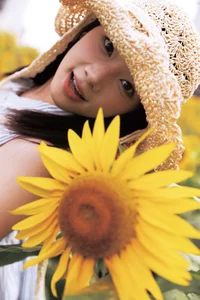 YiTuYu Art Language Vol.7497 Featuring To Xiao Bei - Elegant Portraiture - image 2