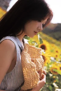 YiTuYu Art Language Vol.7497 Featuring To Xiao Bei - Elegant Portraiture - image 24