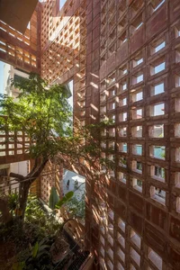 Award-Winning Ceramic Architecture: A Masterpiece of Modern Design - image 2