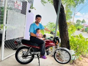 The Heartwarming Family Life and Cute Son of Actor Tiet Cuong - image 2