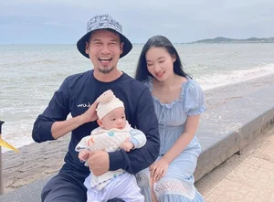 The Heartwarming Family Life and Cute Son of Actor Tiet Cuong - image 0