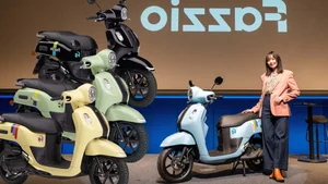 Discover the Yamaha Fazzio 125: A Stylish and Fuel-Efficient JDM Scooter for Modern Urban Commuters - image 2