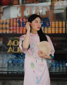 Volleyball Star Pham Nguyet Anh Stuns in New Year Photoshoot - image 2