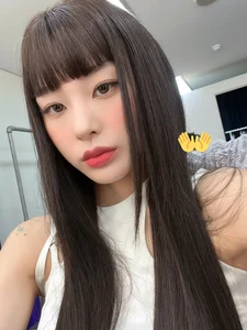 Viral Korean Dancer Captivates Global Audience with Idol-Like Visuals and Stunning Performance - image 6