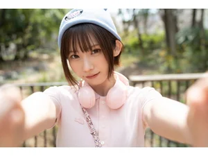 Enako BEST V Comprehensive Photobook - Japan's Number One Cosplayer - image 0