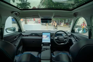 Jaecoo J5 Pre-Orders Open in Vietnam Starting Under 569 Million - image 0