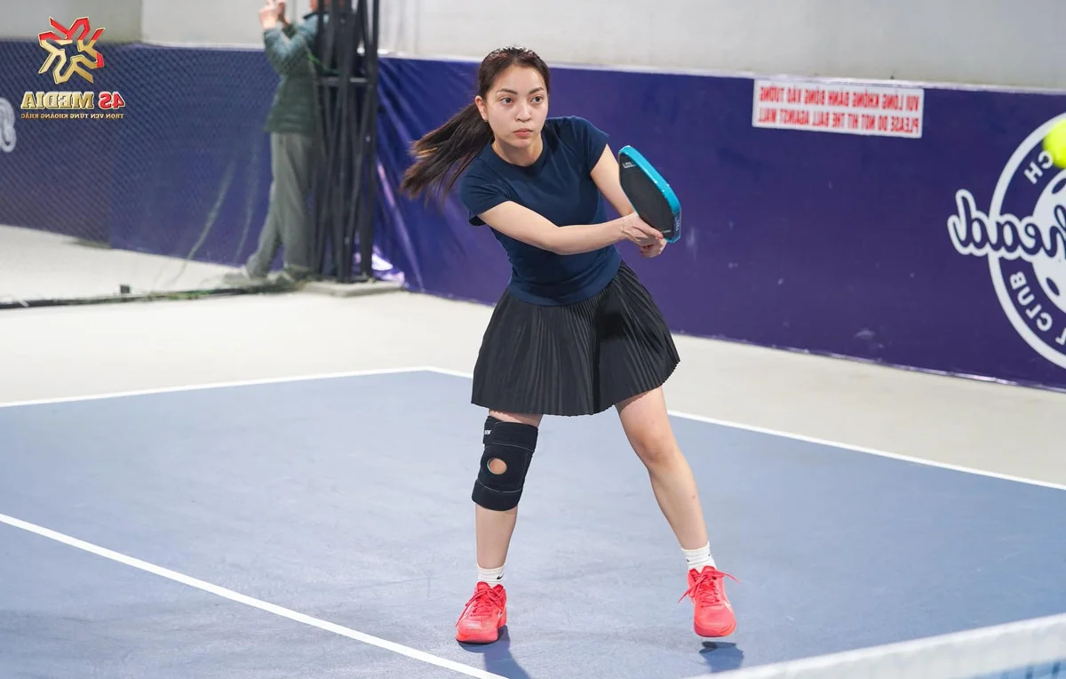 Nhat Le's Natural Charm on the Pickleball Court: Sporty and Attractive