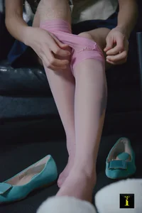IESS Puhui 157: Ruoqi Showcases the Delicate Pink Thin Silk Collection - image 64