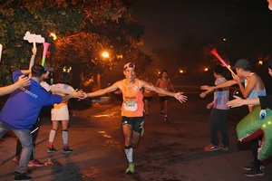 Nguyen Van Lai Sets New System Record at VnExpress Marathon - image 1