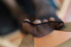 IESS Model Mei Zi: Elegance in Red High Heels - image 41