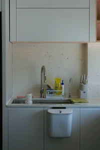Minimalist Single Living: A Cozy Apartment Filled with Light - image 4