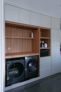 Minimalist Single Living: A Cozy Apartment Filled with Light - image 12