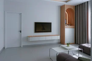 Minimalist Single Living: A Cozy Apartment Filled with Light - image 8