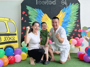 Dam Vinh Hung’s Daughter Gains Attention: Remarkable Growth and Parenting Insights of the Vietnamese Star - image 2