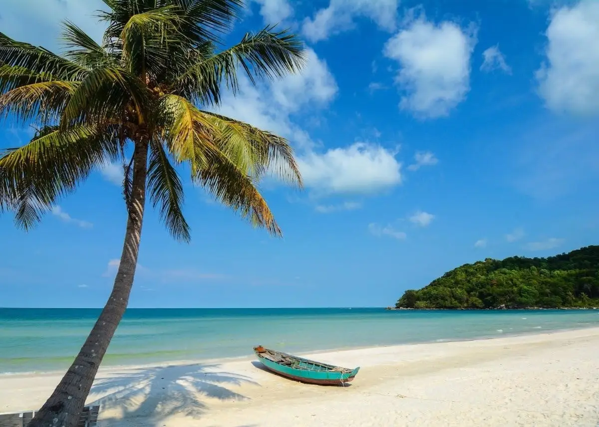 Discover Phu Quoc: A Tropical Island Paradise with Breathtaking Pristine Landscapes