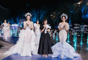 Mai Phuong and Phuong Nhi Transform into Mermaids on Runway - image 4