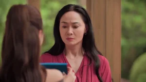 Khanh Ly: The Captivating 'Bad Girl' Visual Shocking Millions in Vbiz - image 2