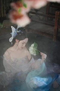 Vi Ge Vivian Featured in YiTuYu Art Language Vol.4768 - Elegant Visual Art Gallery - image 40