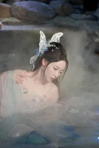Vi Ge Vivian Featured in YiTuYu Art Language Vol.4768 - Elegant Visual Art Gallery - image 10