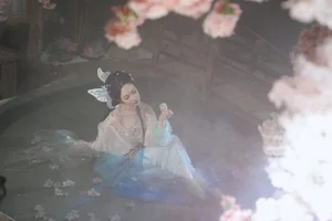 Vi Ge Vivian Featured in YiTuYu Art Language Vol.4768 - Elegant Visual Art Gallery - image 14