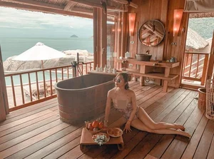 Summer Style Guide: Quynh Nga’s Latest Swimsuit Look and Wellness Secrets - image 2
