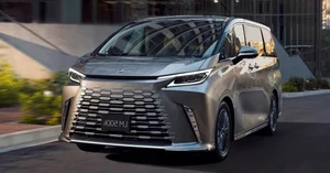 2025 Lexus LM: The Ultimate Mobile Sanctuary for the Modern Executive - image 4