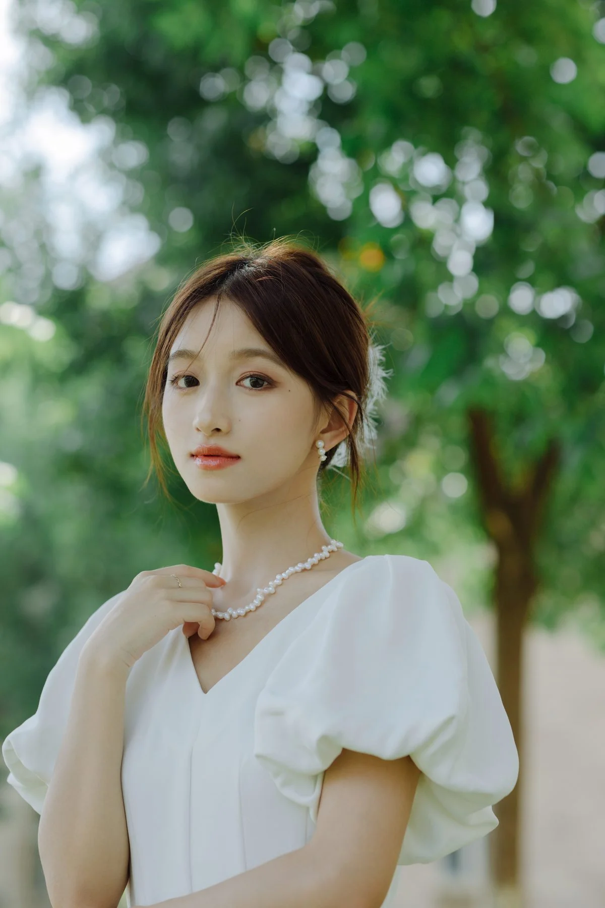 Captivating Visual Narrative: YiTuYu Art Language Vol.5653 with Yu Er