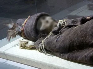The Mystery of the Smiling Xinjiang Mummy: Princess of Xiaohe - image 2