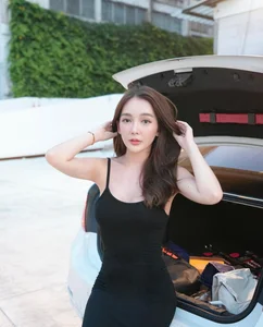 The Captivating Charm of Thai-Western Mixed-Race Influencers and Beauty Trends - image 4