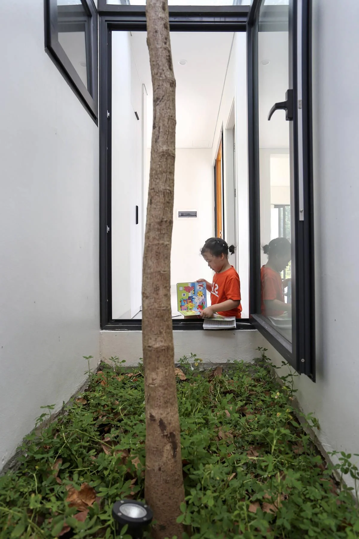 Modern Open-Design Home for Three Generations in Dong Anh, Hanoi