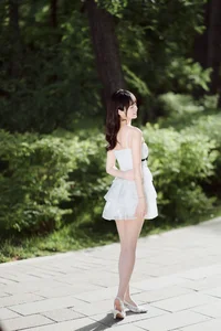 YiTuYu Art Language Vol.7298: Ci Qing Shi Dou Ya Collection - image 1