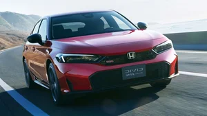 2026 Honda Civic Hatchback Launches in Japan with eHEV S-Shift - image 3