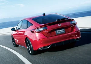 2026 Honda Civic Hatchback Launches in Japan with eHEV S-Shift - image 6