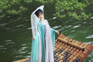 Cinematic Visuals in YiTuYu Art Language Vol.7164 Featuring Zhou Zhou Ay - image 13